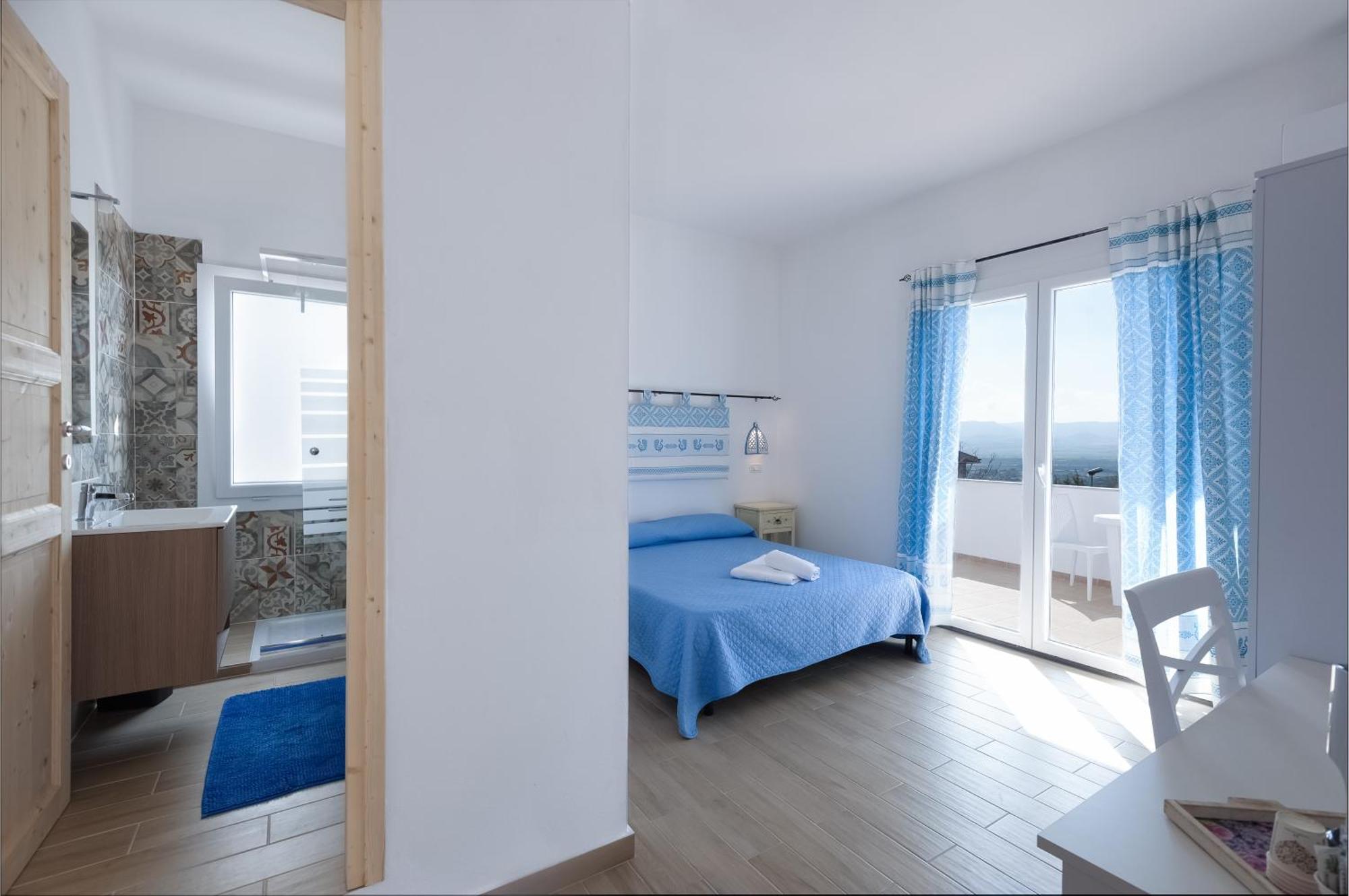 Beb Con Piscina Villa Del Borgo Badesi Kültér fotó